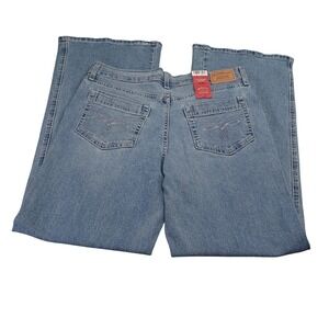 Levi Strauss Signature Vintage Relaxed Bootcut Jeans Light Wash Womens 8 W29